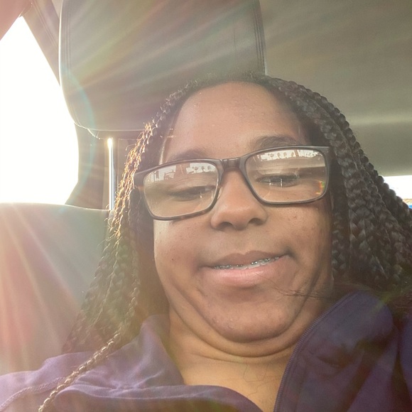 Meet your Posher, Asia - Picture 3 of 3